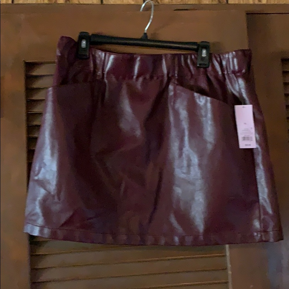 Leather skirt